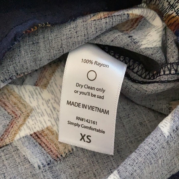 Lularoe Amy Dolman Button down top - XS - dark navy blue with stars - Picture 5 of 6